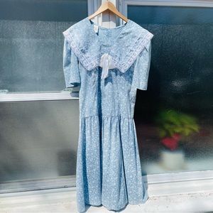 VINTAGE STYLE BLUE DRESS WITH COLLAR
